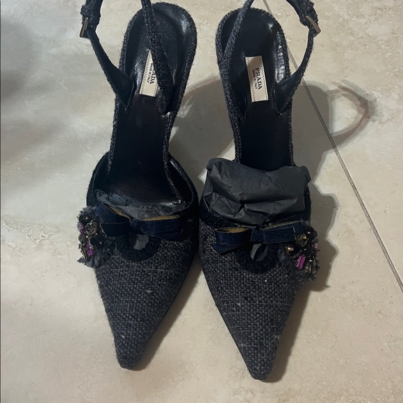 Prada sexy shoes .. - Picture 3 of 16